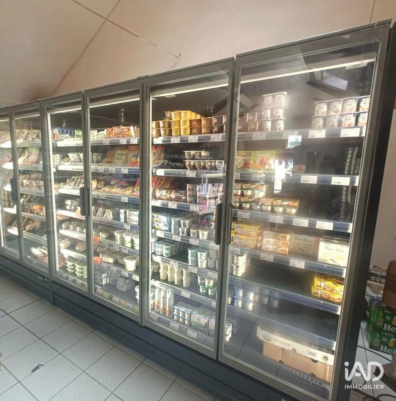 Local commercial - 215 m²