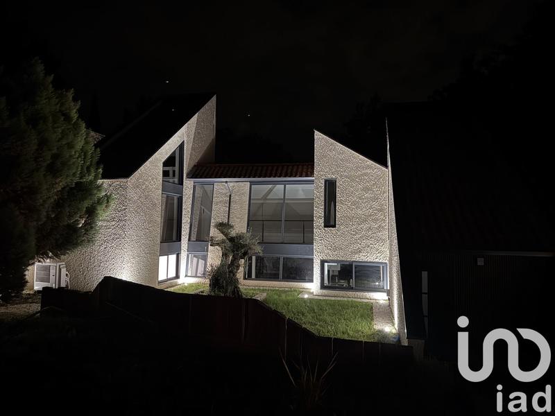 Maison de maîtres - 185 m² - 6 pièces