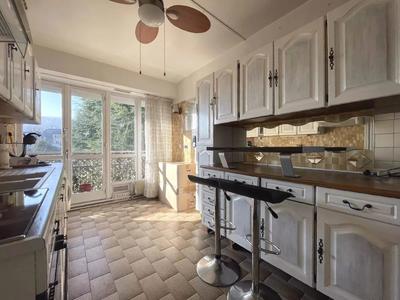 Appartement - 72 m² - 3 pièces