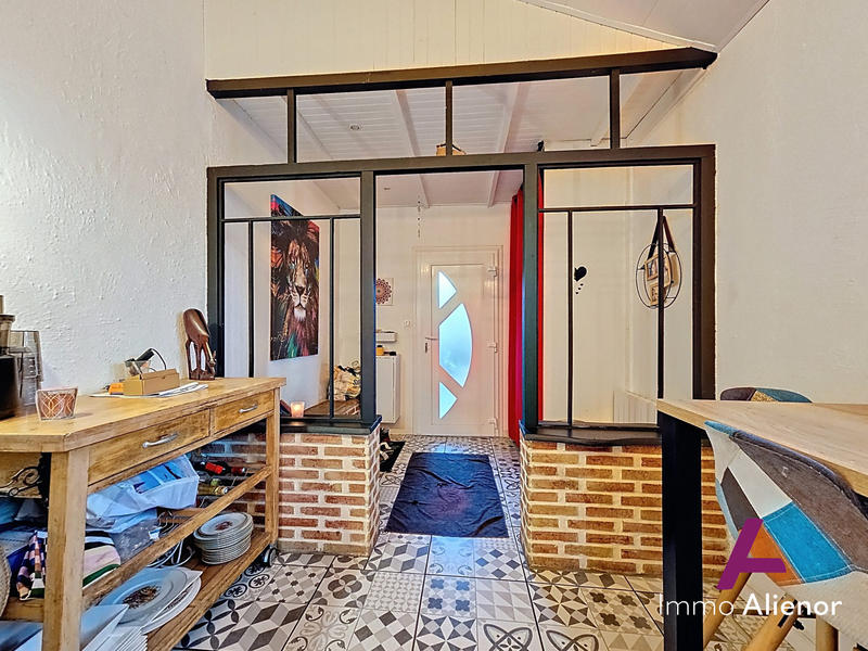 Maison - 140 m² - 6 pièces