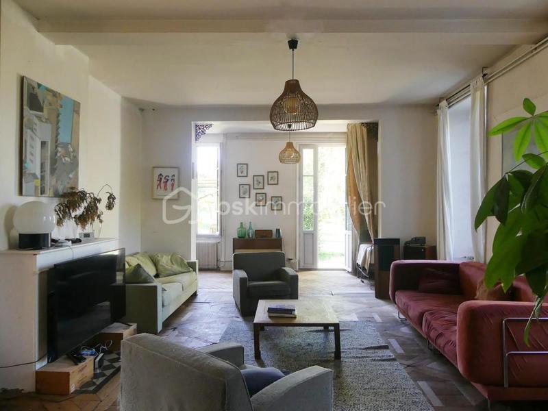 Maison de maîtres - 290 m² - 8 pièces