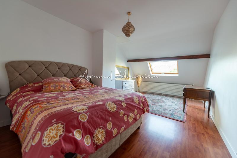 Maison - 147 m² - 6 pièces