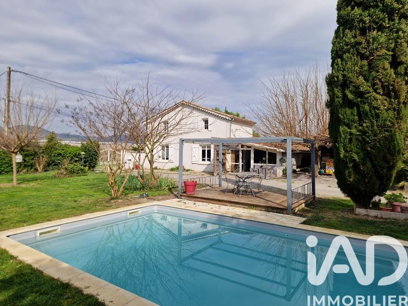 Maison - 160 m² - 7 pièces