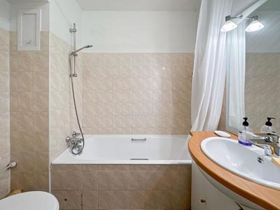 Studio - 30 m² - 1 pièce