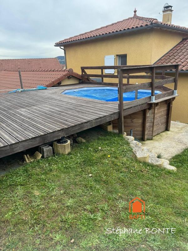 Maison - 148 m² - 8 pièces