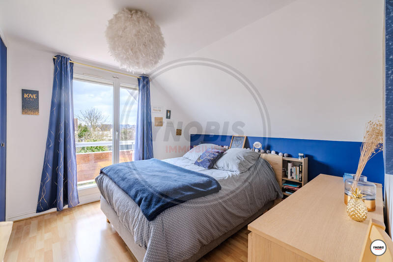 Maison - 101 m² - 6 pièces