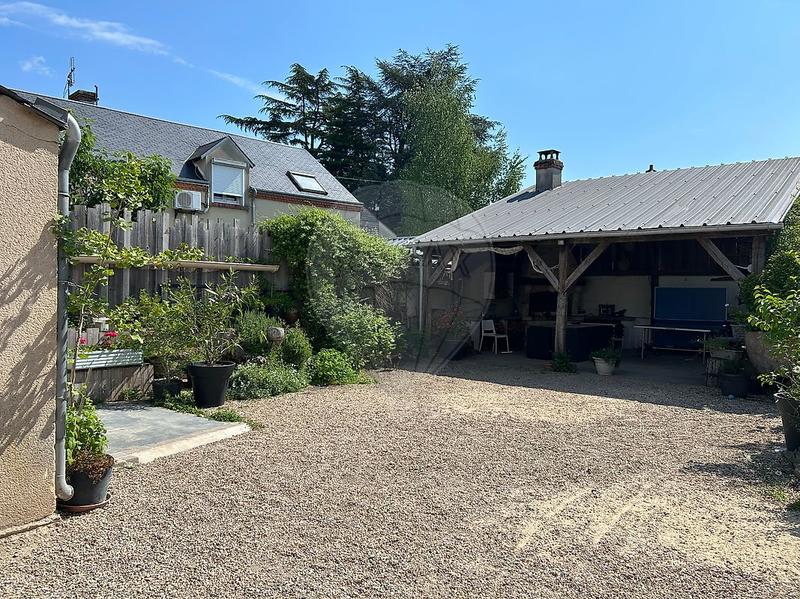 Maison - 245 m² - 6 pièces