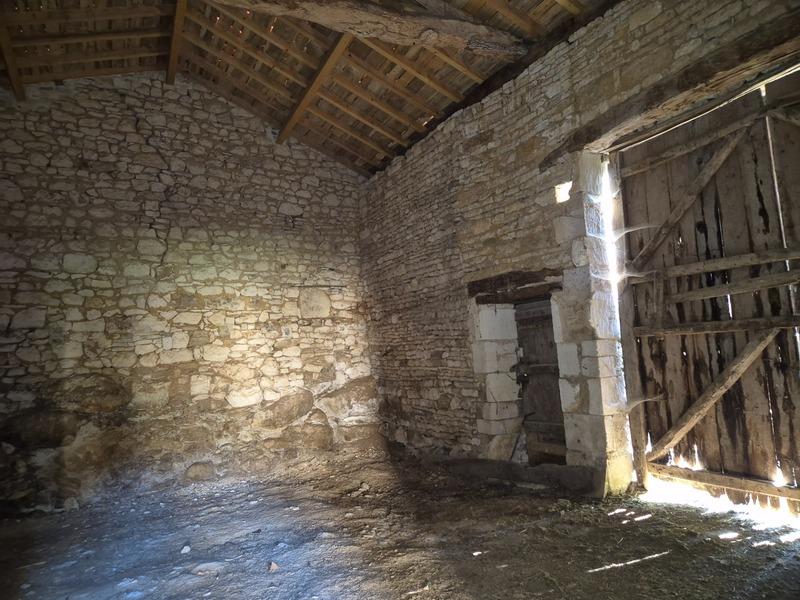 Corps de ferme - 340 m² - 16 pièces