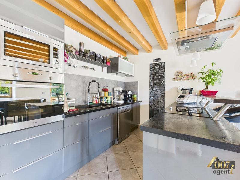 Maison - 119 m² - 5 pièces