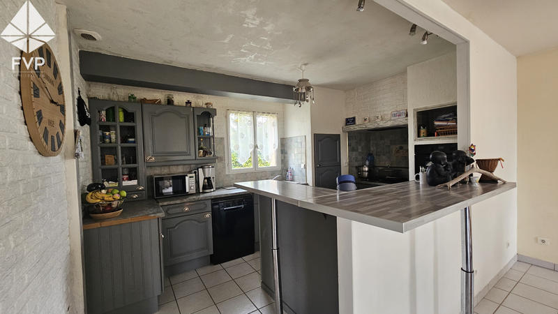 Maison - 141 m² - 6 pièces
