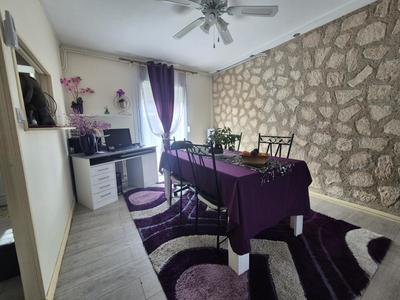 Pavillon - 98 m² - 6 pièces