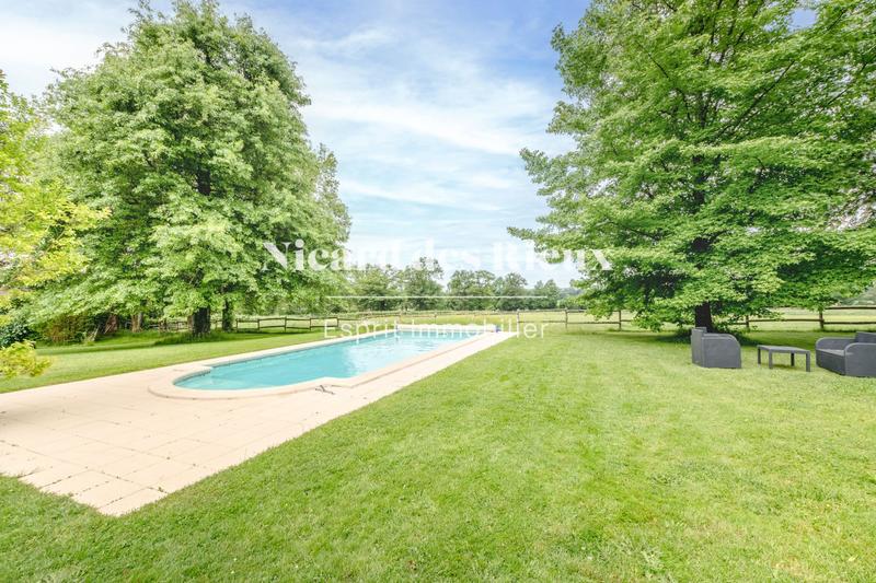 Maison - 146 m² - 7 pièces