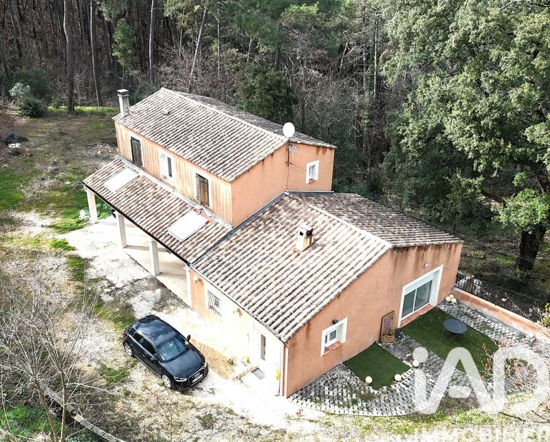 Maison - 157 m² - 6 pièces