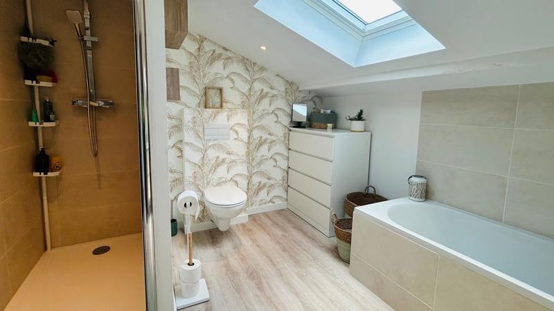 Maison - 165 m² - 7 pièces