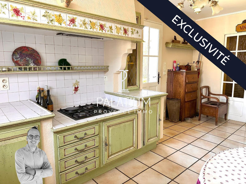 Maison ancienne - 170 m² - 8 pièces