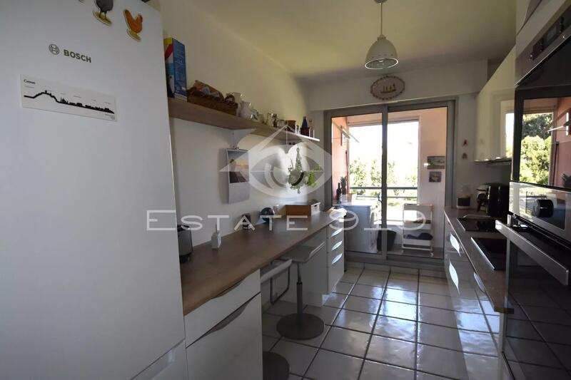 Appartement - 95 m² - 3 pièces