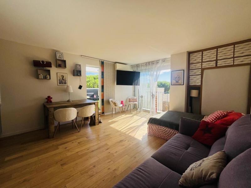 Studio - 32 m² - 1 pièce