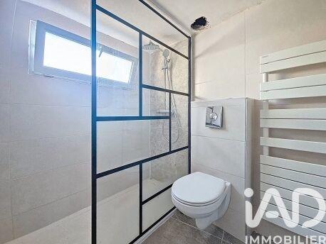 Maison - 87 m² - 5 pièces