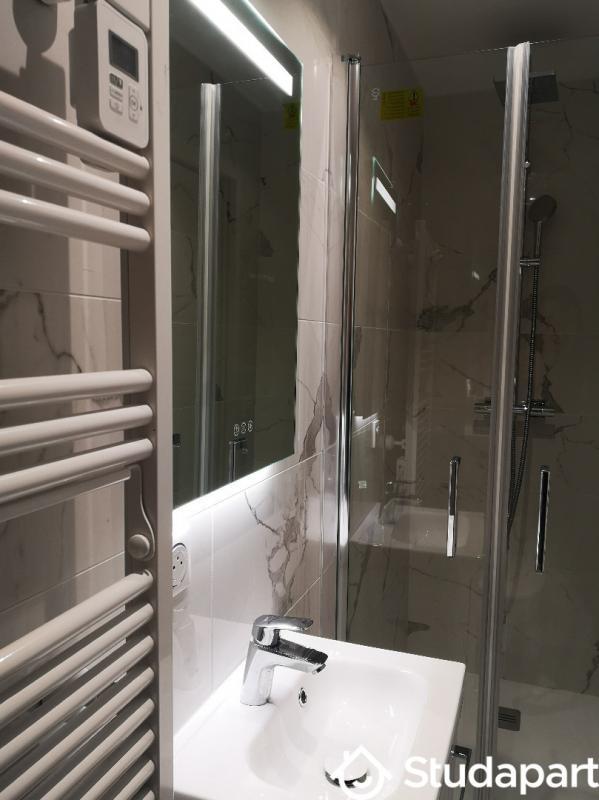 Chambre - 16 m² - 1 pièce