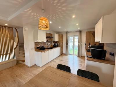 Maison - 60 m² - 3 pièces