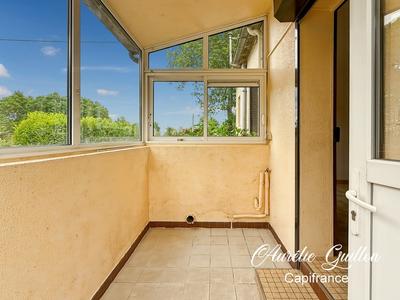 Maison - 66 m² - 5 pièces