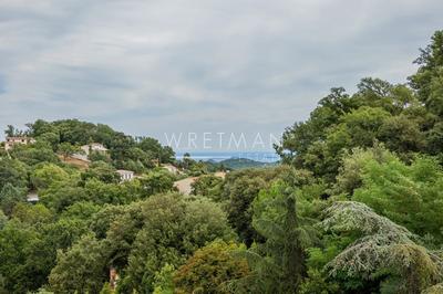 Appartement - 84 m² - 3 pièces