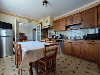 Maison traditionnelle - 126 m² - 6 pièces