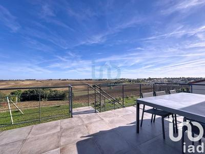 Maison - 102 m² - 4 pièces