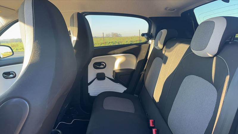 Renault Twingo 0.9 TCe 90 Intens