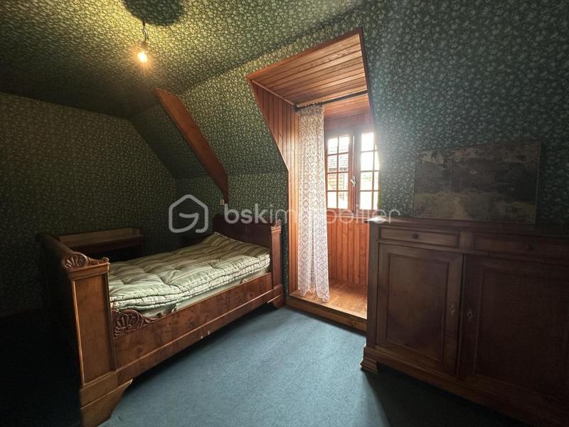 Maison traditionnelle - 150 m² - 5 pièces