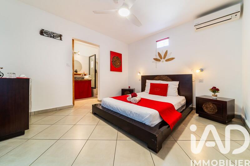 Maison - 309 m² - 11 pièces