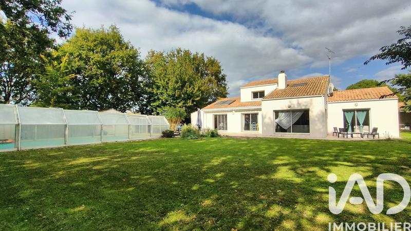 Maison - 178 m² - 7 pièces