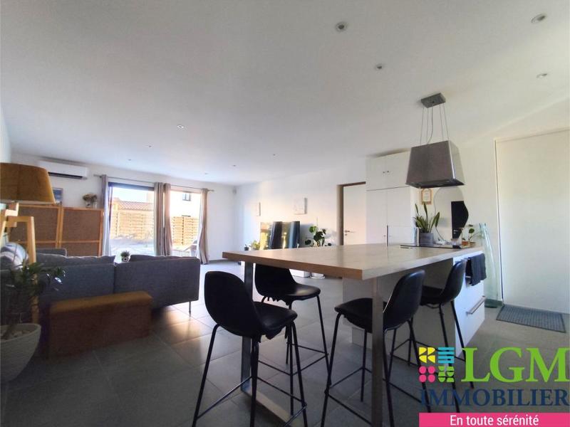 Villa - 99 m² - 4 pièces