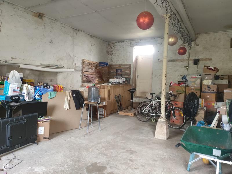 Corps de ferme - 477 m² - 16 pièces