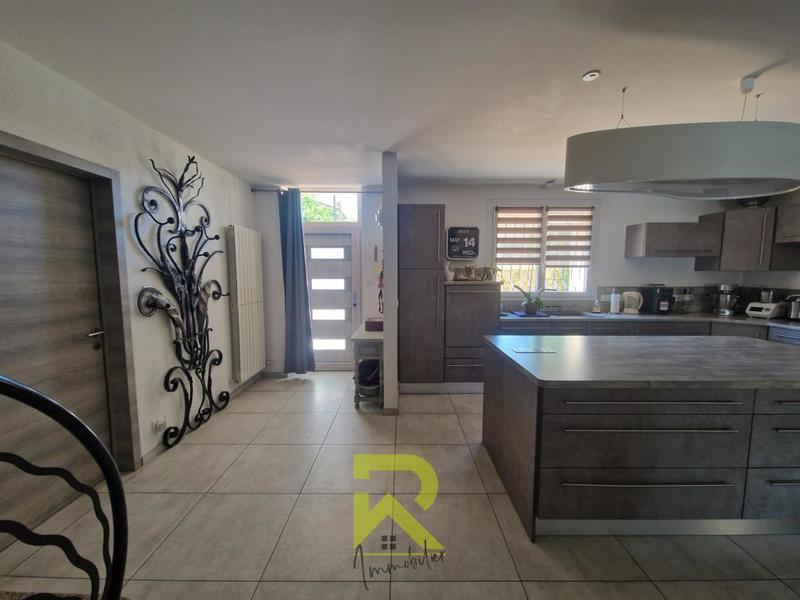 Villa - 160 m² - 5 pièces