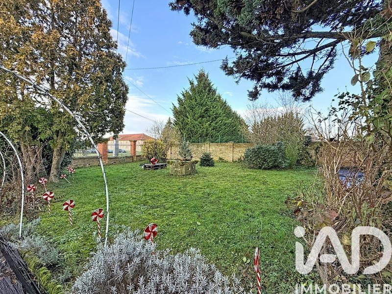 Maison - 244 m² - 11 pièces