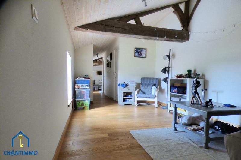 Maison - 267 m² - 7 pièces