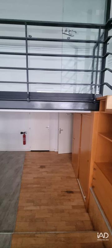 Bureau - 65 m²