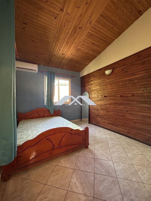 Maison - 127 m² - 6 pièces