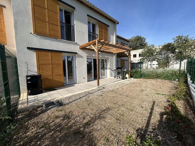Maison - 95 m² - 4 pièces
