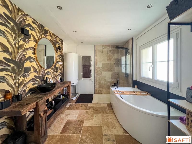 Maison - 190 m² - 6 pièces