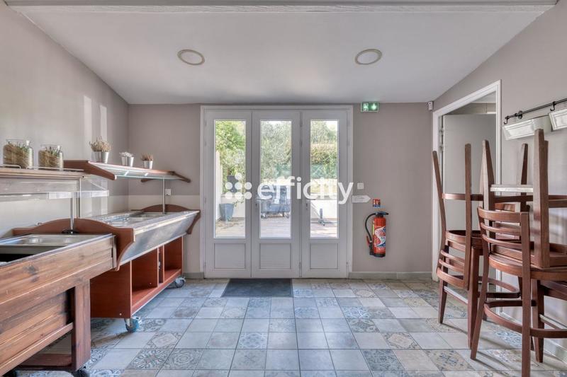 Fonds de commerce - 200 m²