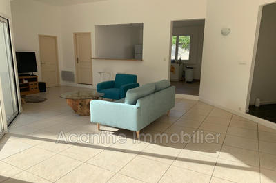 Maison - 108 m² - 4 pièces