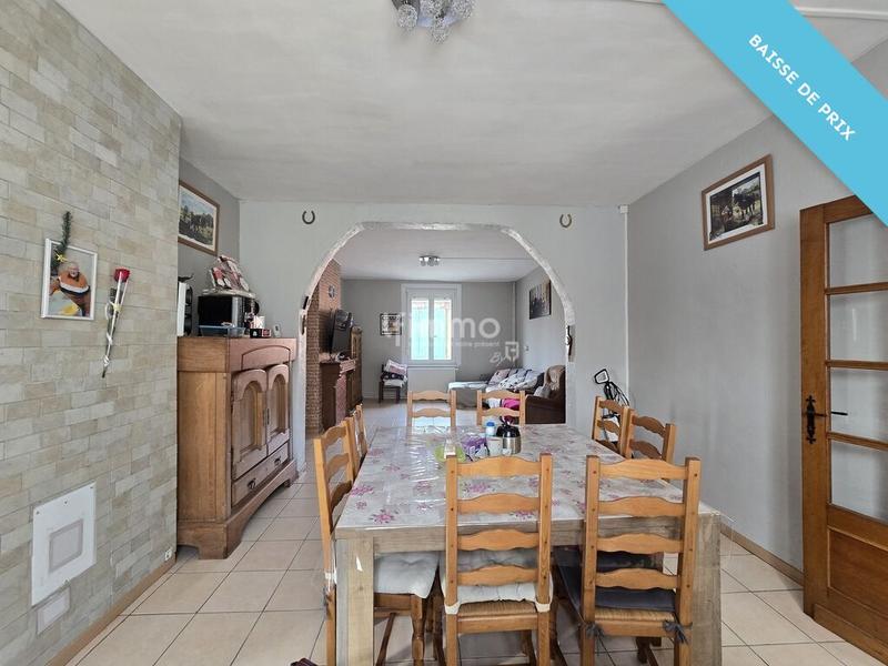 Maison - 221 m² - 12 pièces