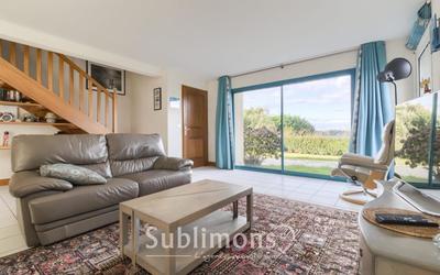 Maison - 180 m² - 6 pièces