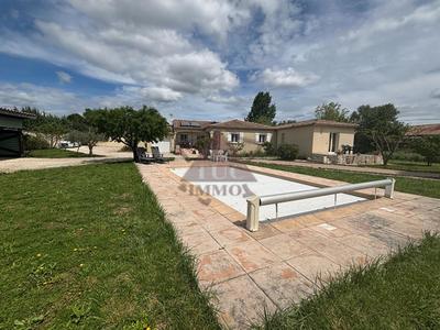 Villa - 134 m² - 6 pièces