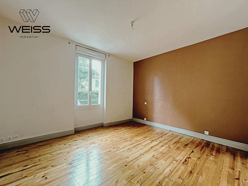 Appartement - 110 m² - 4 pièces