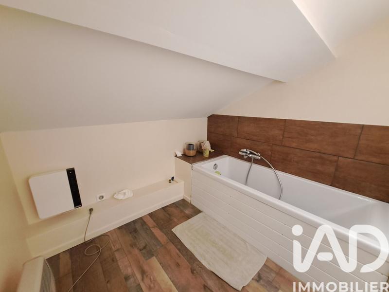 Maison - 142 m² - 4 pièces