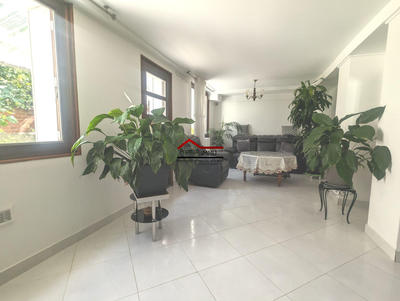 Maison - 103 m² - 6 pièces