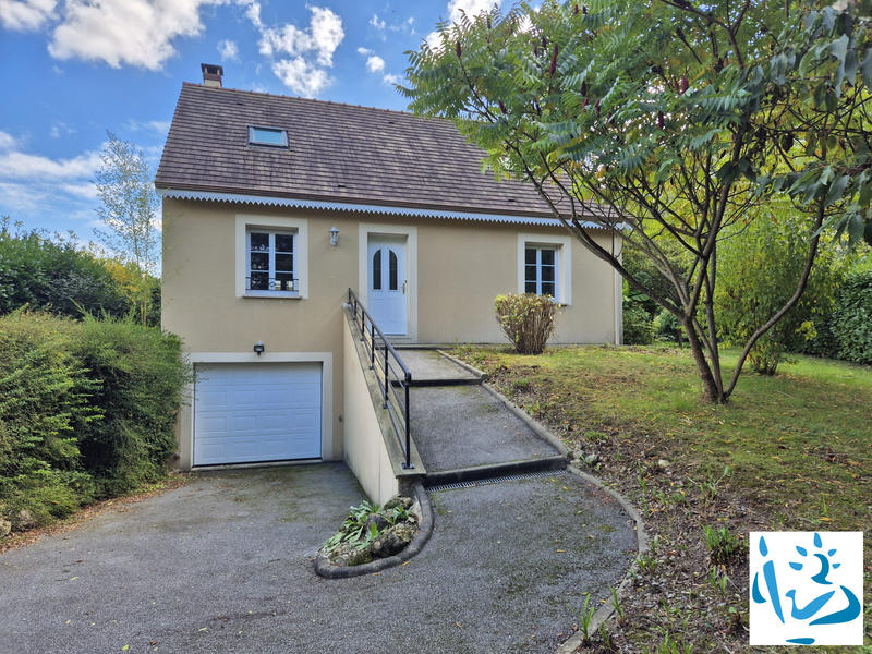 Maison - 106 m² - 6 pièces